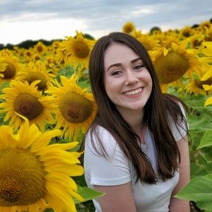 Meet your Posher, Hannah